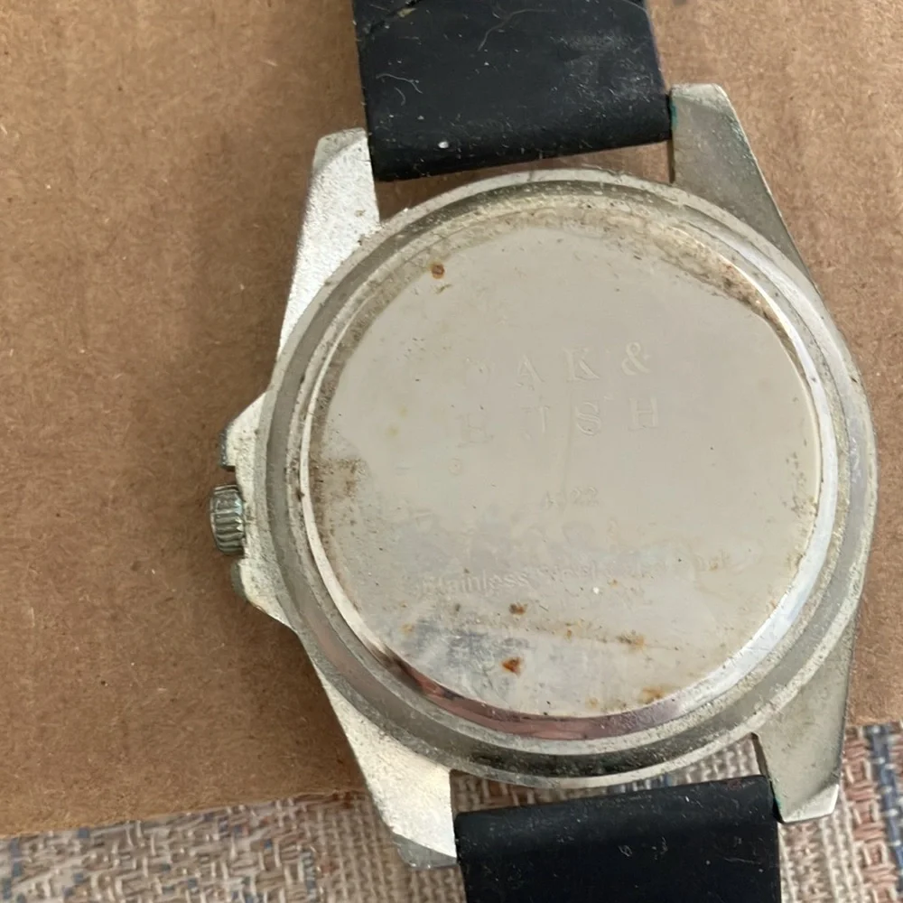 Oak & rush men’s watch as is